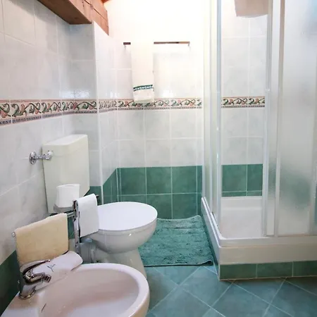 شقة Sleeps 6 Pool لسا